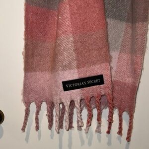 Victoria's Secret Pink and Gray Checkered Scarf